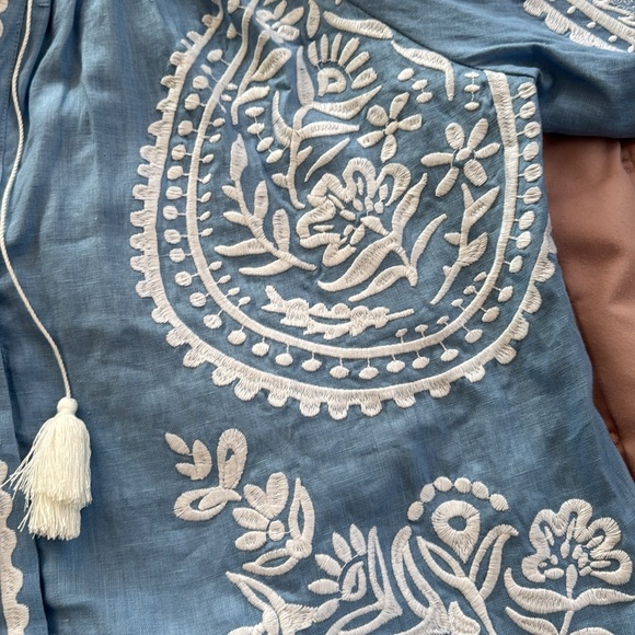 Gorgeous 100% Linen Boho Top with Intricate Embroidery. - Picture 3 of 7